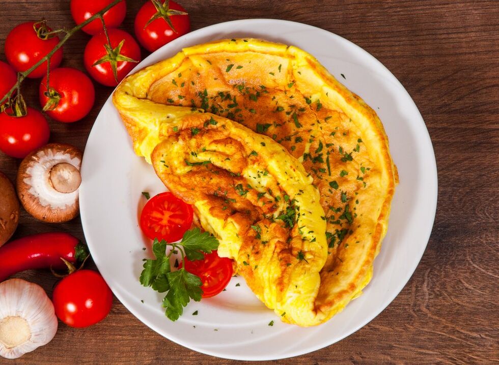 omlet z pomidorami danie dietetyczne jajko