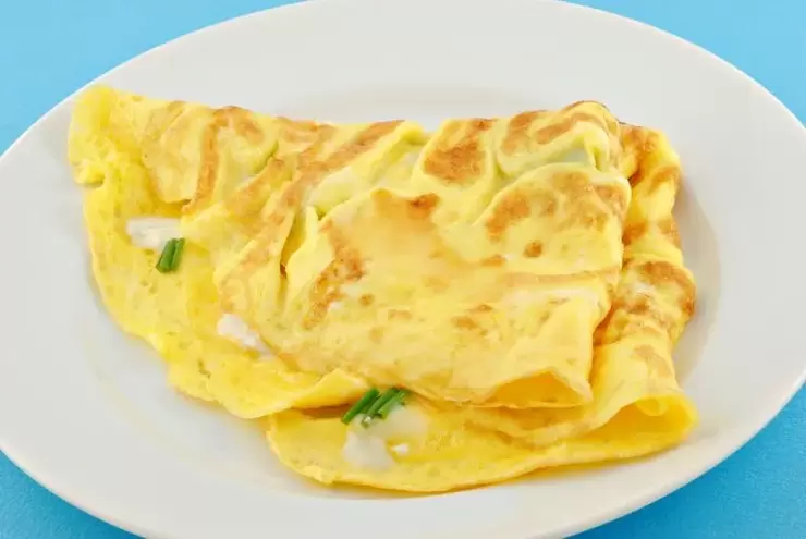 omlet z serem do diety bezwęglowodanowej