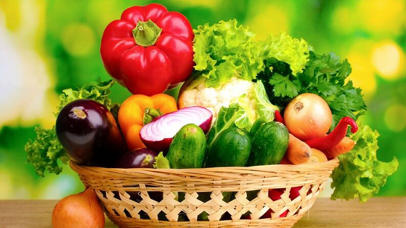 W jeden dzień diety 6 płatków można zjeść do 1, 5 kg warzyw